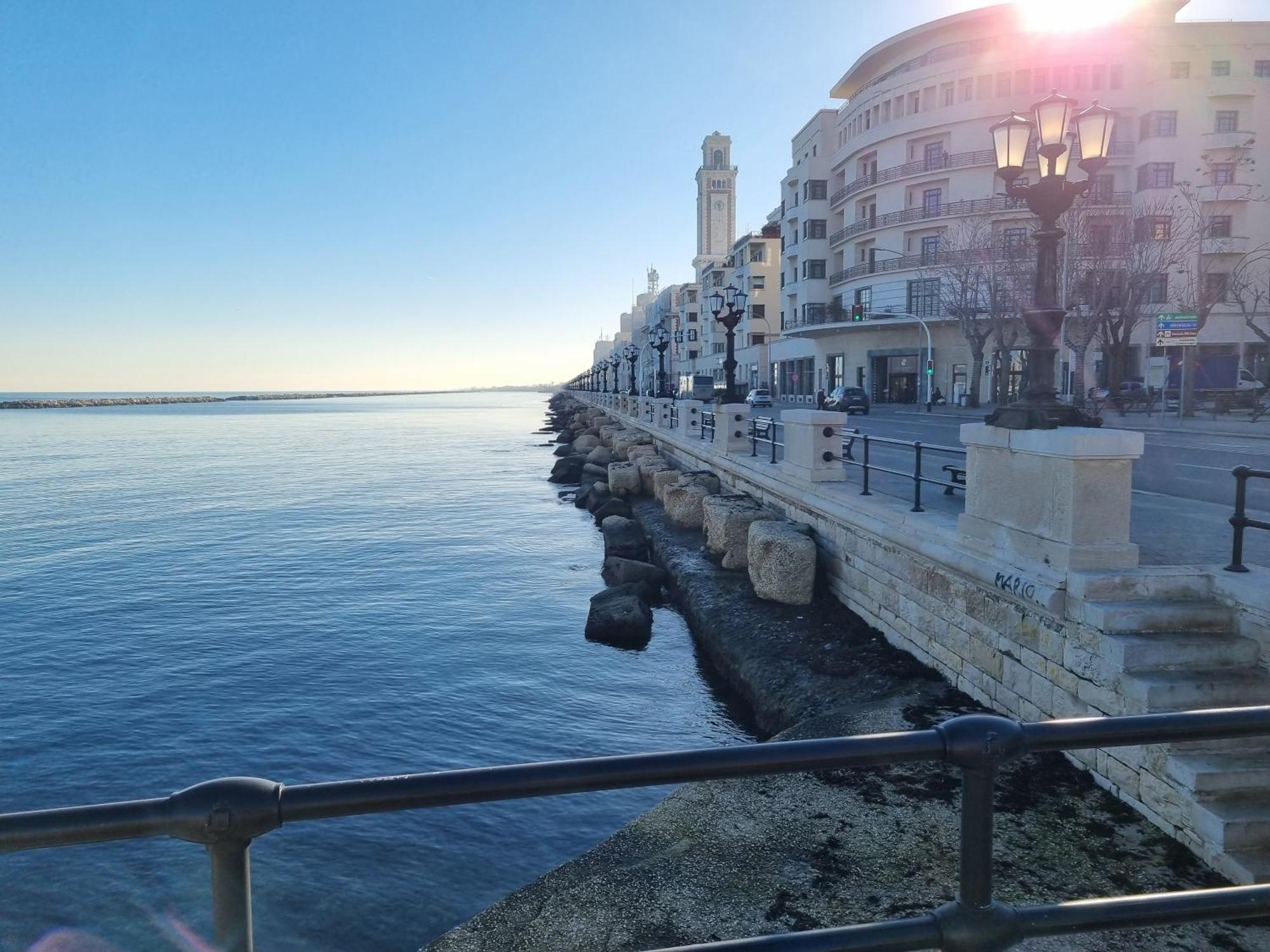 ホテル Locazione Turistica Adriatico バーリ エクステリア 写真