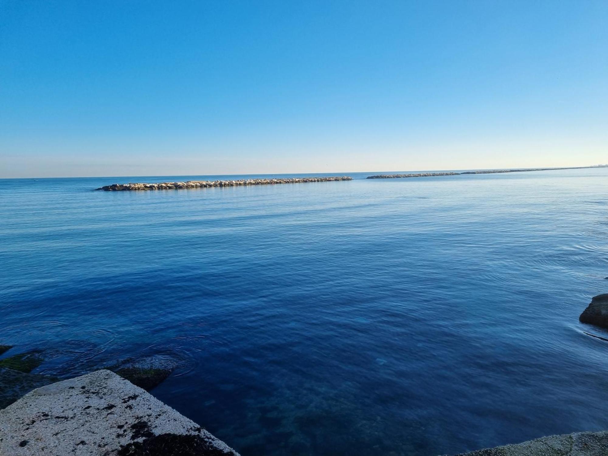 ホテル Locazione Turistica Adriatico バーリ エクステリア 写真
