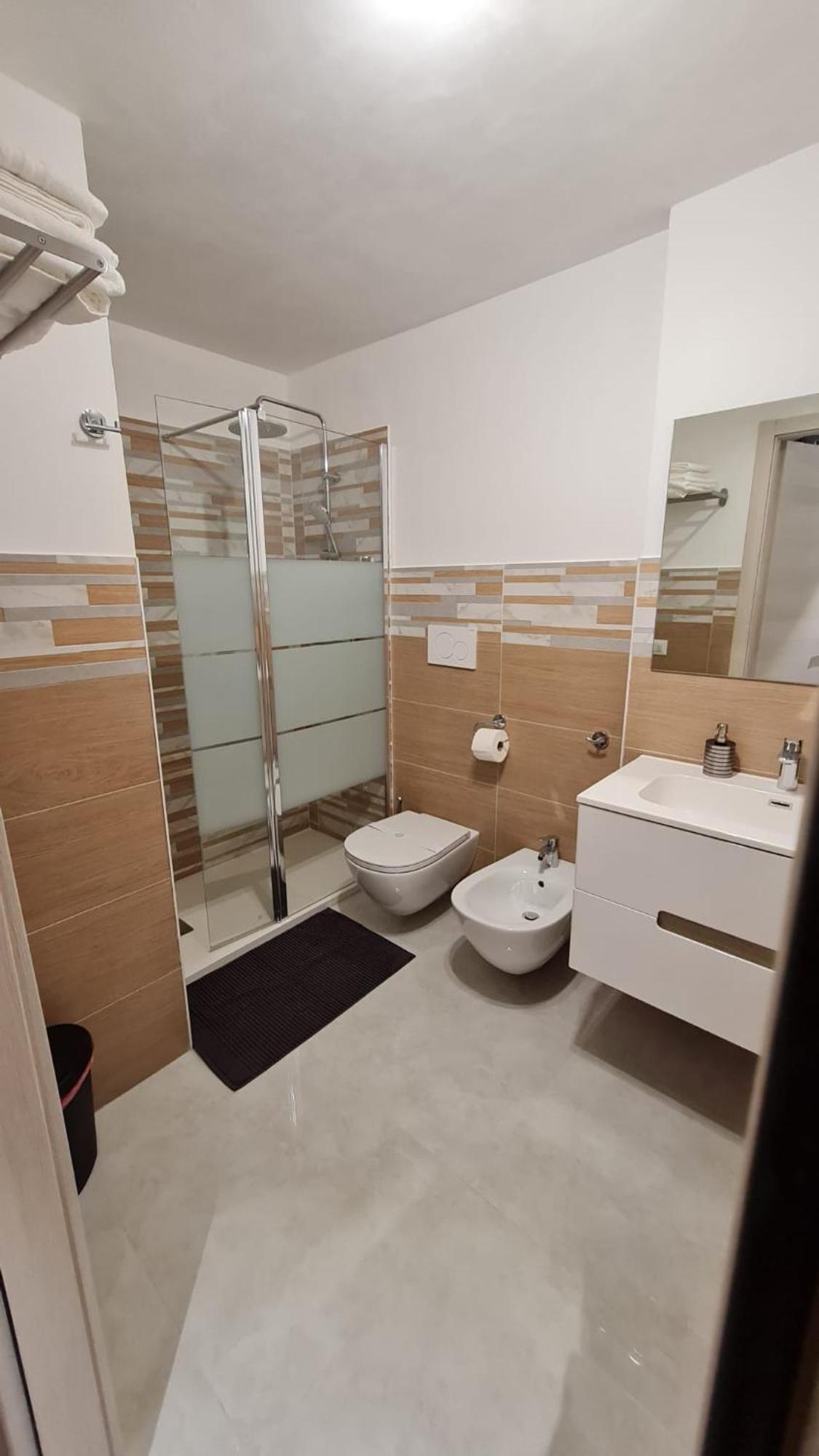 ホテル Locazione Turistica Adriatico バーリ 部屋 写真